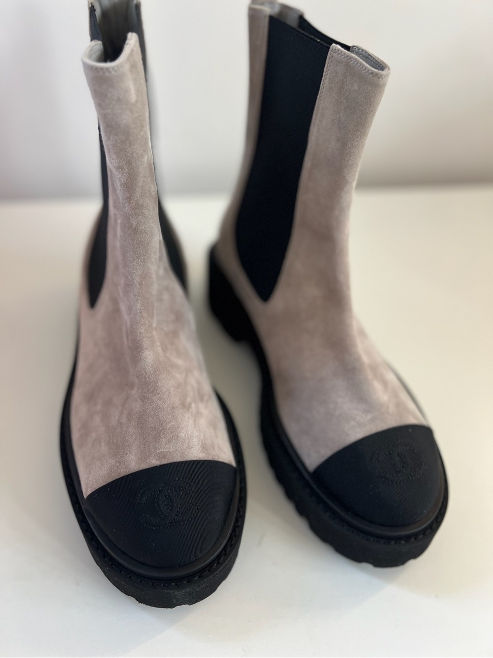 CHANEL Two-Tone Suede Chelsea Boots in Light Gray and Black
